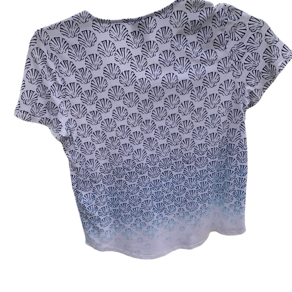 Weekends by Chico shell pattern Coastal white & Blue Women's Top / tee size M - Picture 8 of 8
